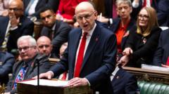 Healey unveils £100 for energy bills and bank tax in first Budget — Munich Business news
