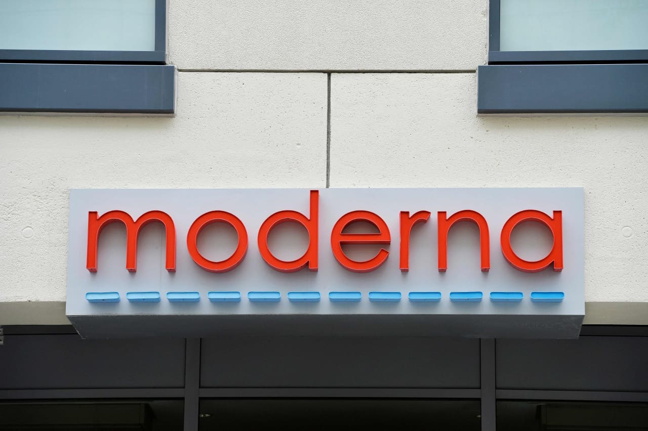 Moderna’s stock tumbles after reported leak of data for cancer vaccine — MarketWatch, Munich Health news