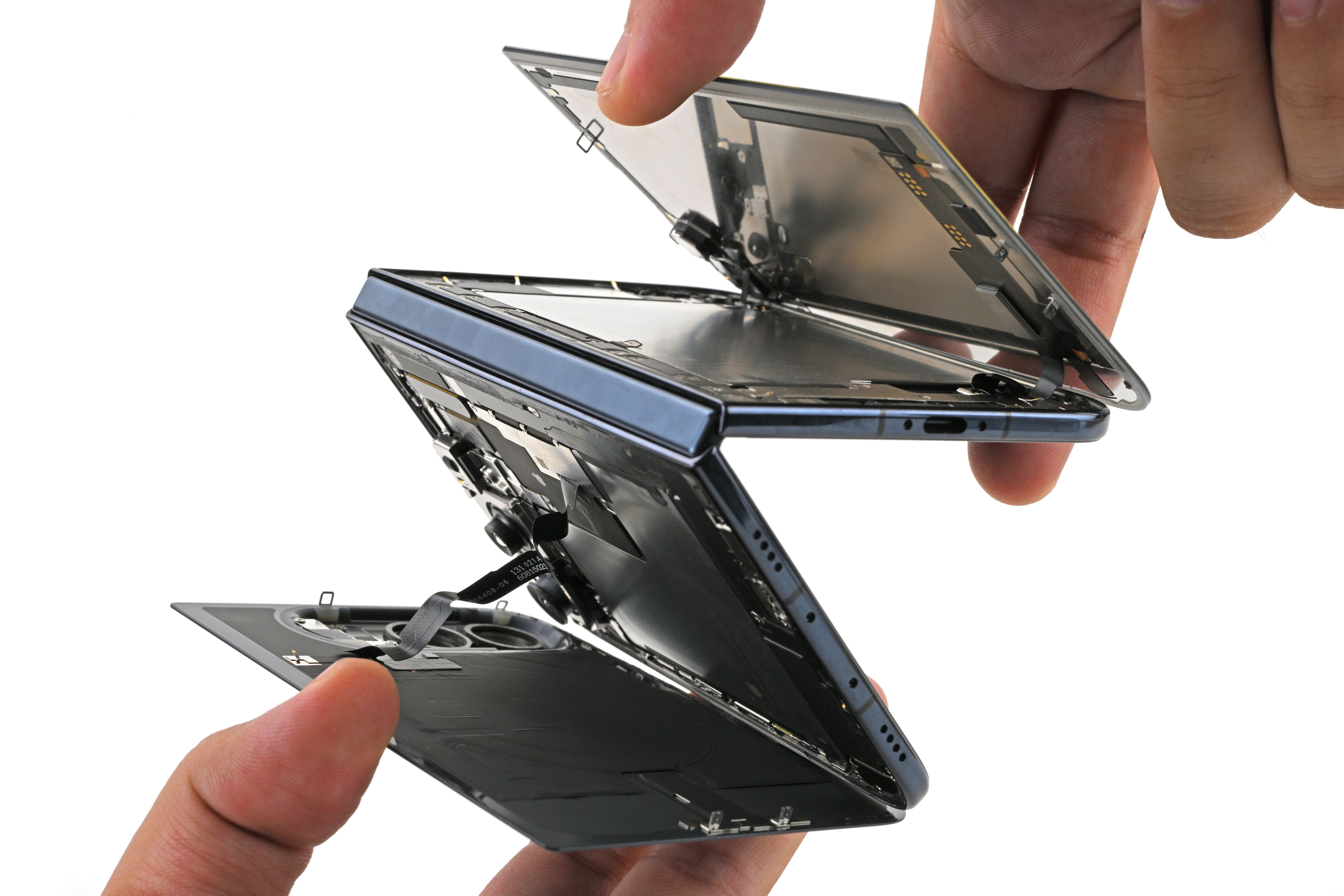 Some iPhone Duo Models Are Breaking. iFixit’s Teardown Might Explain Why — Wired, Munich Business news